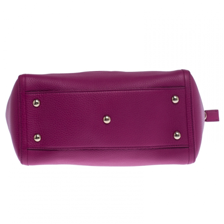 مملوكة مسبقًا Gucci Fuchsia Pebbled Leather Soho Tote