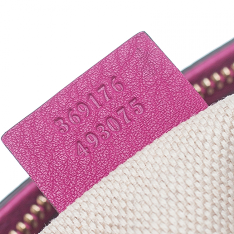 مملوكة مسبقًا Gucci Fuchsia Pebbled Leather Soho Tote