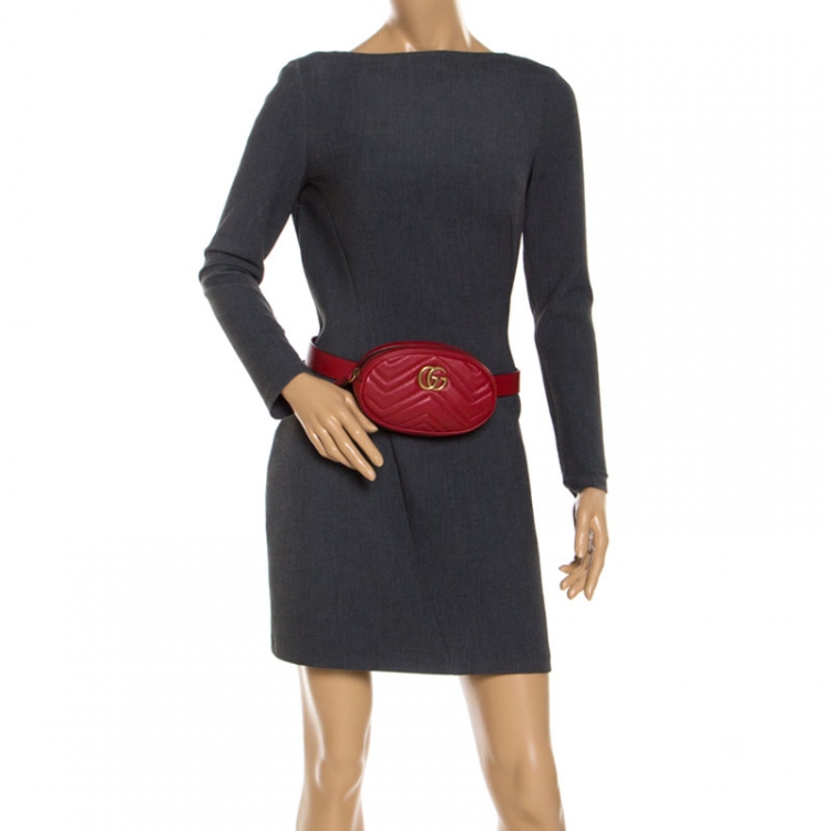 Pre Owned Gucci Red Matelassé Leather GG Marmont Belt Bag