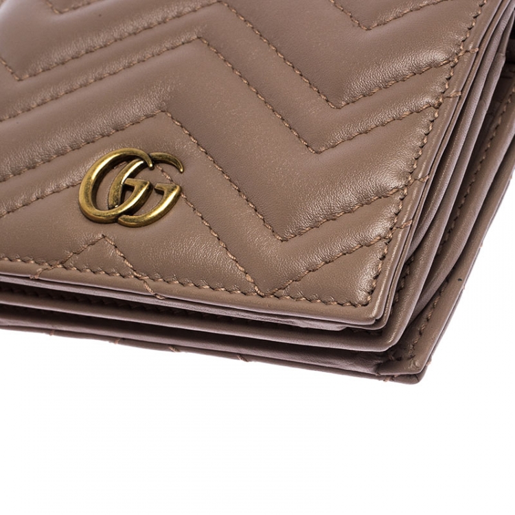 Pre Owned Gucci Dark Beige Matelasse Leather GG Marmont Card Case