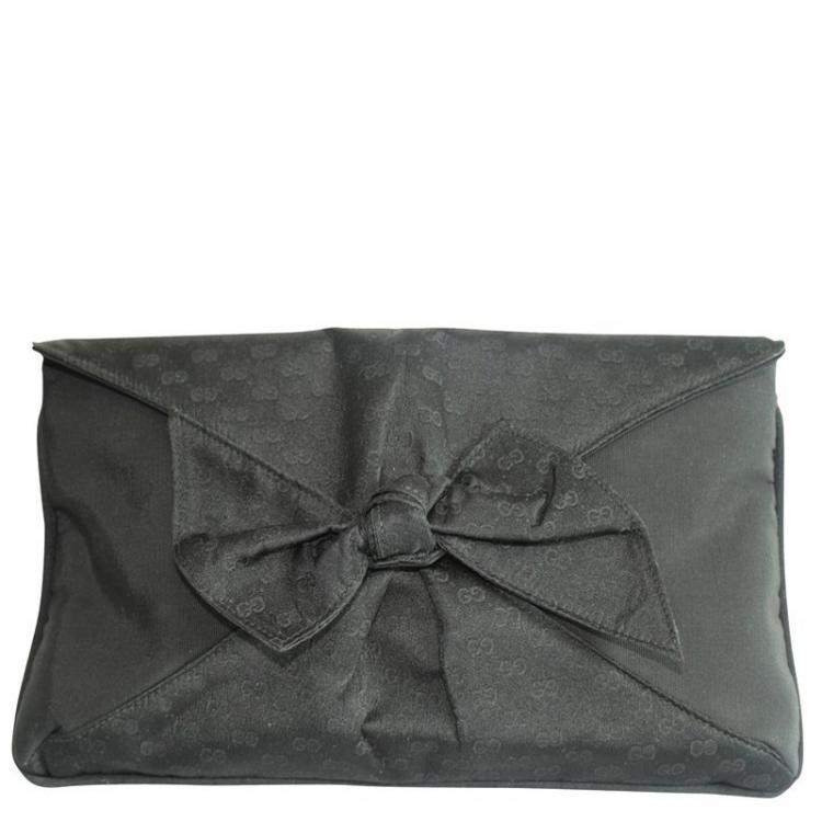 black gucci sling bag