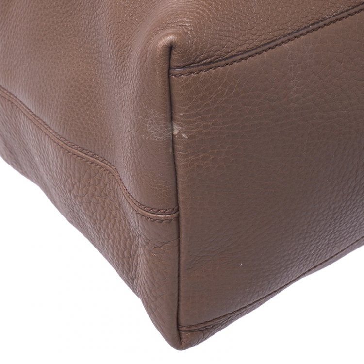 Pre Owned Gucci Brown Pebbled Leather Medium Soho Tote