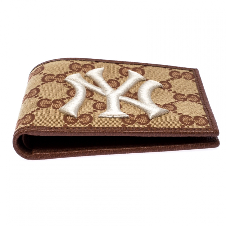 Pre Owned Gucci Beige/Brown GG Canvas New York Yankees Patch Bifold Wallet