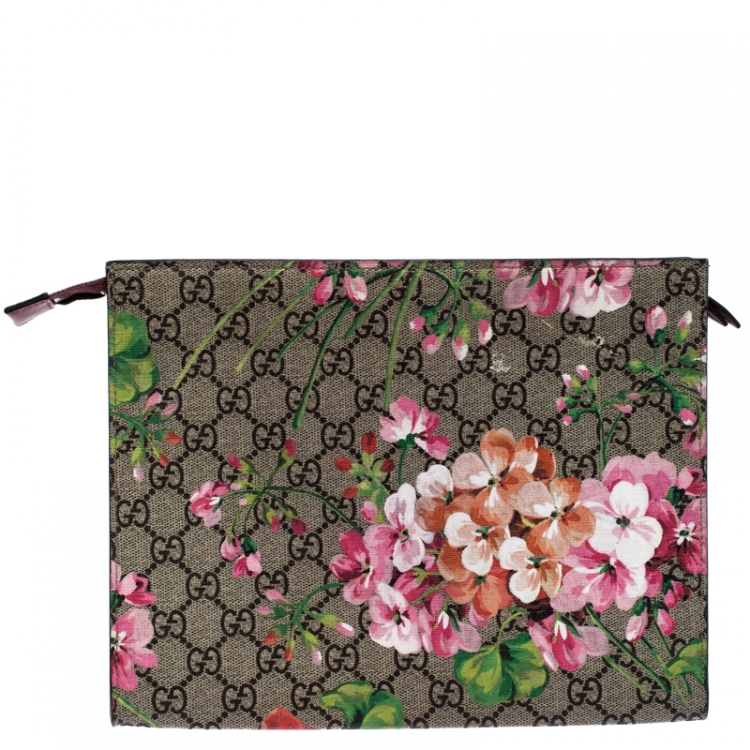 Pre Owned Gucci Beige GG Supreme Blooms Printed Canvas Pouch