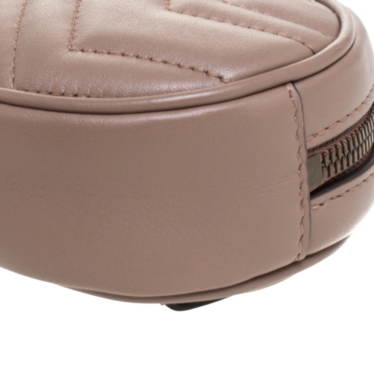 Pre Owned Gucci Beige Matelasse Leather GG Marmont Belt Bag