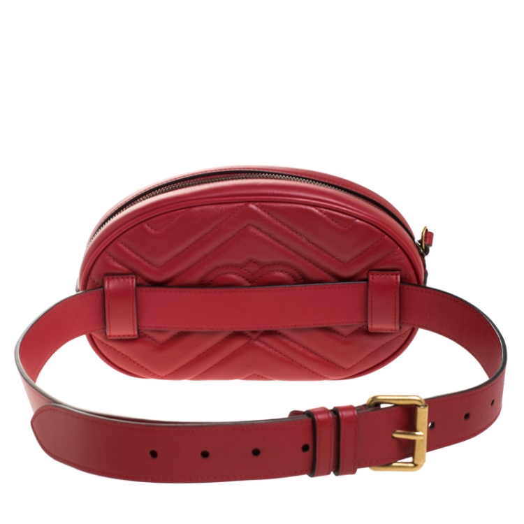 Pre Owned Gucci Red Matelassé Leather GG Marmont Belt Bag