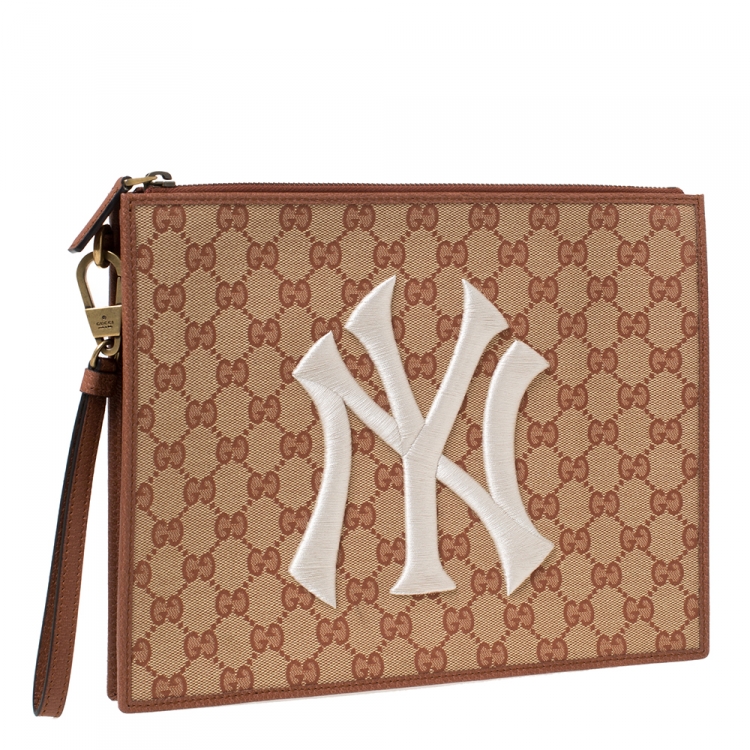 Pre Owned Gucci Beige/Brown GG Canvas and Leather New York Yankees Patch Pouch