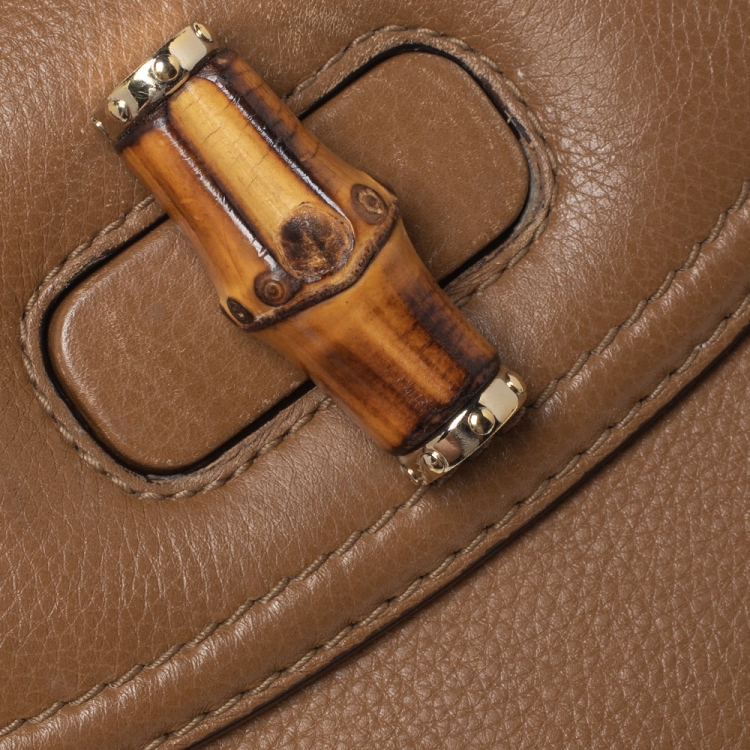 مملوكة مسبقًا Gucci Tan Leather Medium Tassel Bamboo Top Handle Bag