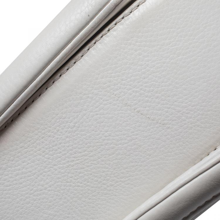 Pre Owned Gucci White Leather Large New Bamboo Tassel Top Handle Bag