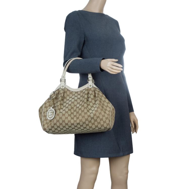 Pre Owned Gucci Beige GG Canvas Medium Sukey Tote