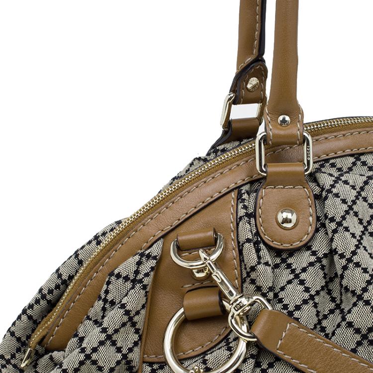 Pre Owned Gucci Beige/Ebony Diamante Canvas Medium Sukey Boston Bag