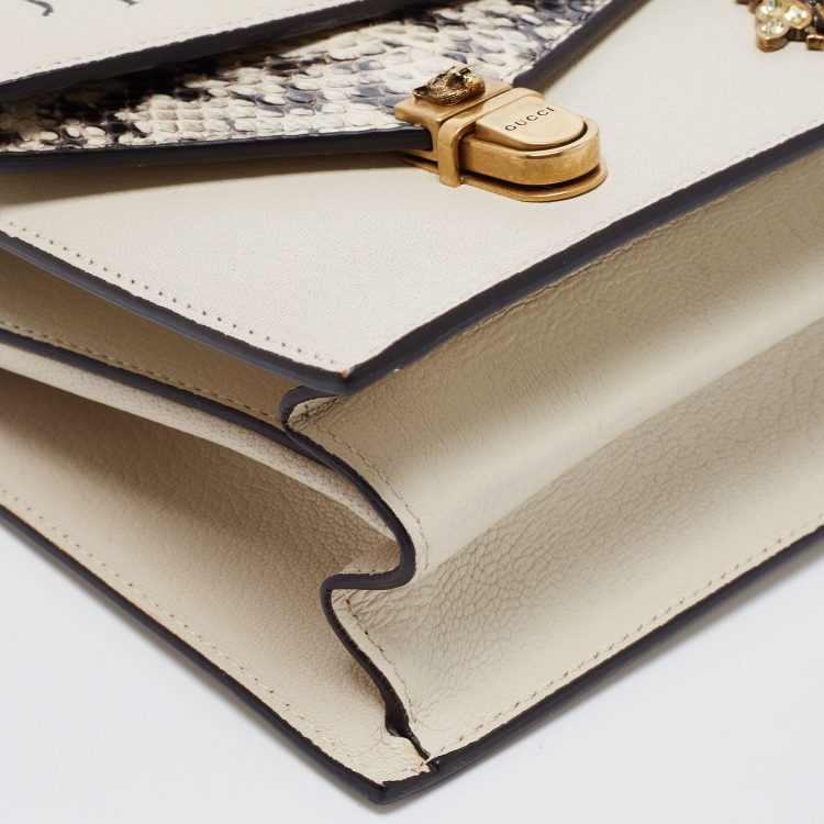 مملوكة مسبقًا Gucci Cream Leather and Snakeskin Small Ottilia Bee Printed Bamboo Top Handle Bag