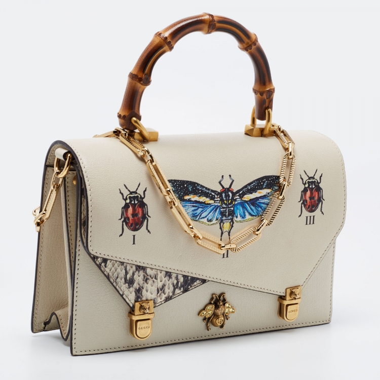 مملوكة مسبقًا Gucci Cream Leather and Snakeskin Small Ottilia Bee Printed Bamboo Top Handle Bag