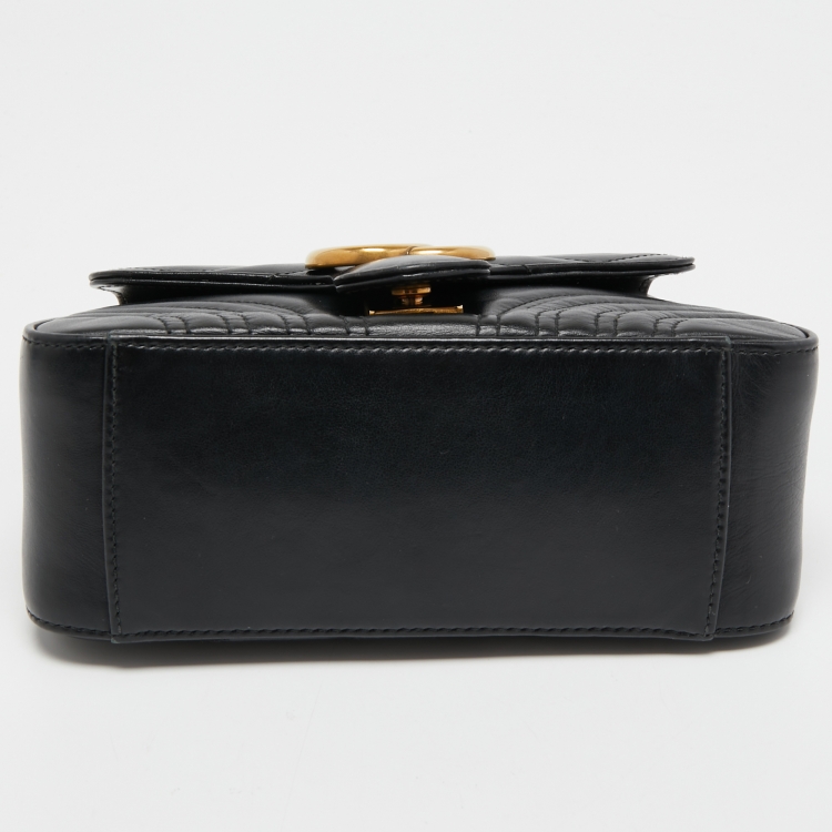 Pre Owned Gucci Black Matelassé Leather Mini GG Marmont Top Handle Bag