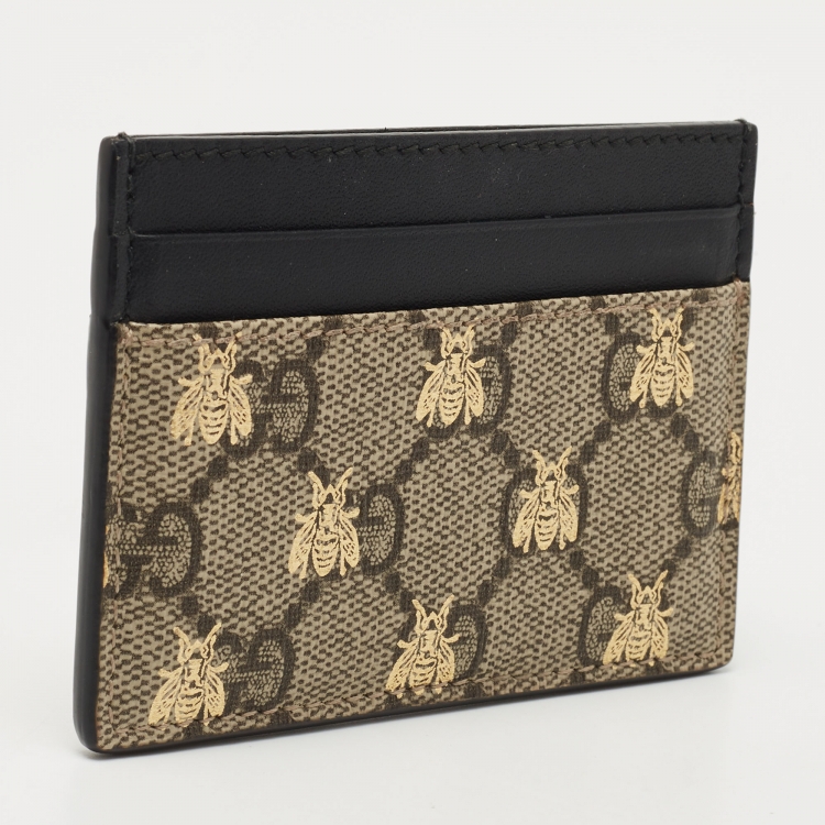 Pre Owned Gucci Beige/Black GG Supreme Canvas and Leather Bee Card Holder  