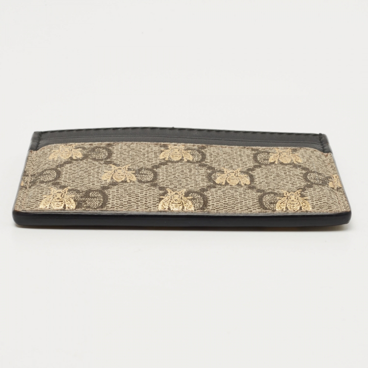 Pre Owned Gucci Beige/Black GG Supreme Canvas and Leather Bee Card Holder  