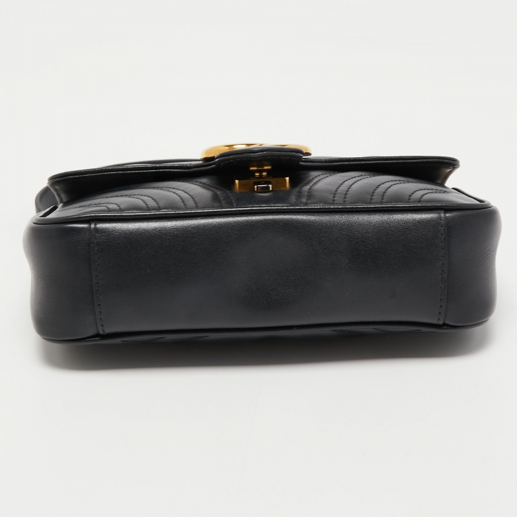Pre Owned Gucci Black Matelassé Leather Mini GG Marmont Shoulder Bag