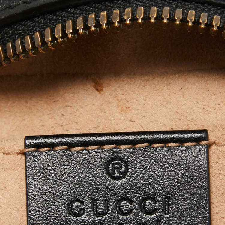 Pre Owned Gucci Black Matelasse Leather Small GG Marmont Shoulder Bag