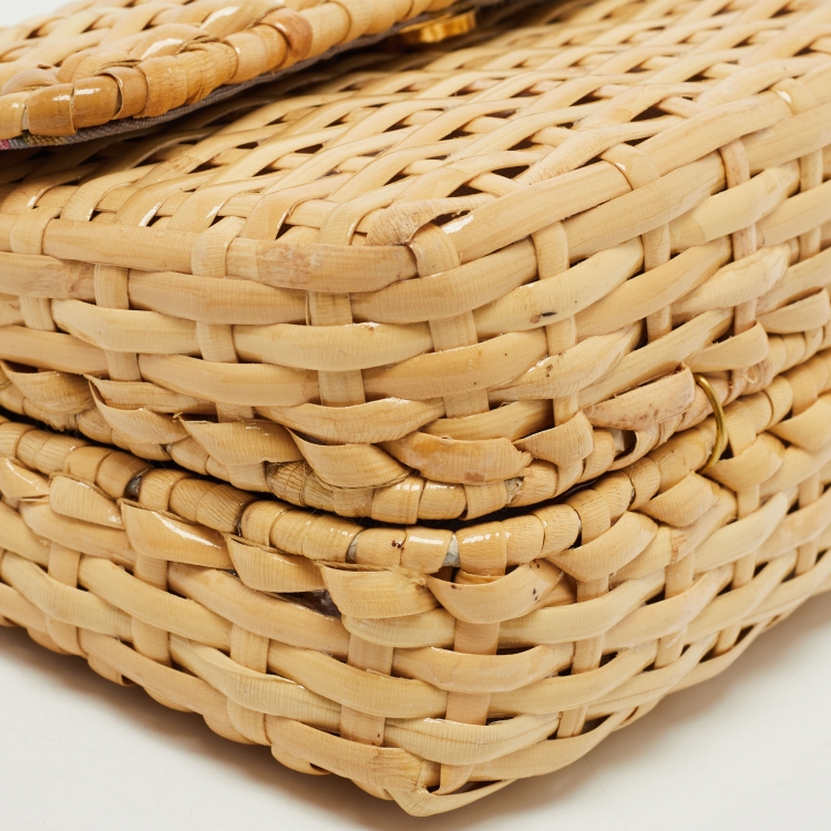 Pre Owned Gucci Beige Straw Wicker Cestino Shoulder Bag