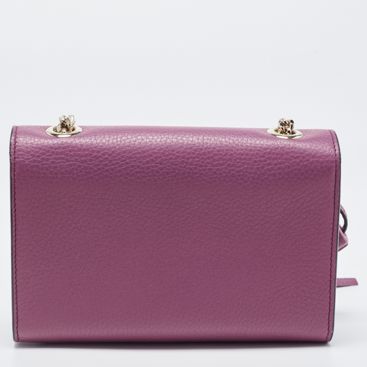 مملوكة مسبقًا Gucci Magenta Leather Miss Bamboo Tassel Chain Bag