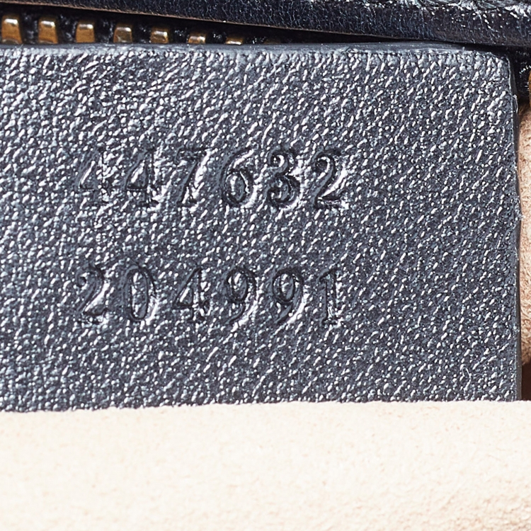 Pre Owned Gucci Black Matelasse Leather Small GG Marmont Shoulder Bag