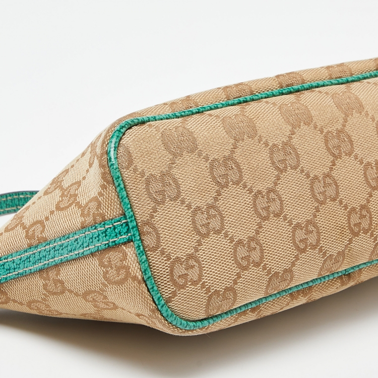 مملوكة مسبقًا Gucci Beige/Green GG Canvas and Leather Pochette Bag