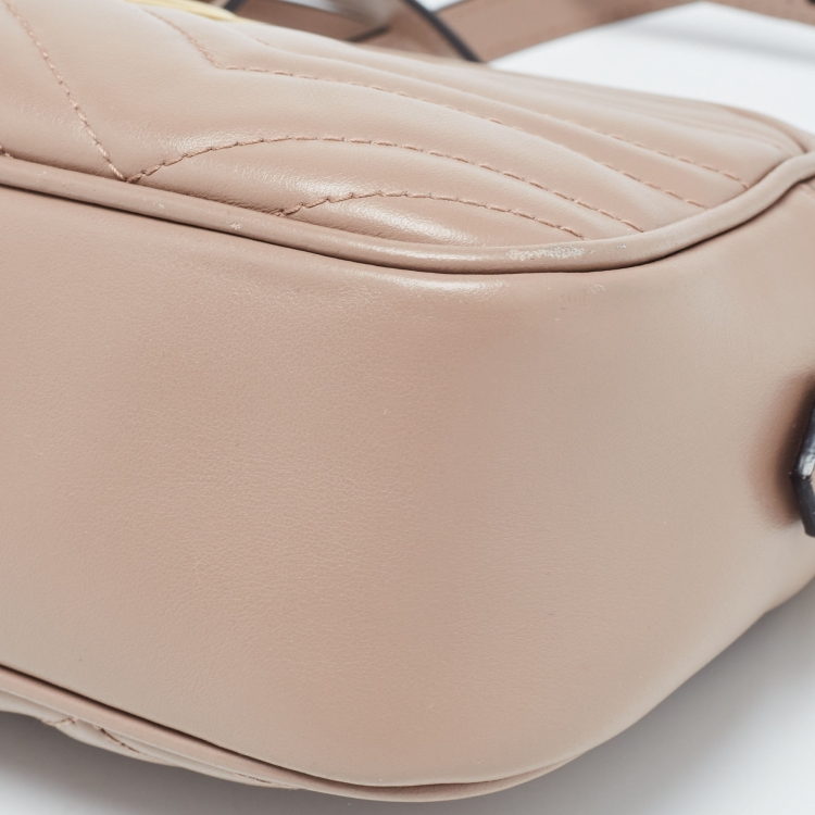Pre Owned Gucci Beige Matelasse Leather Small GG Marmont Shoulder Bag