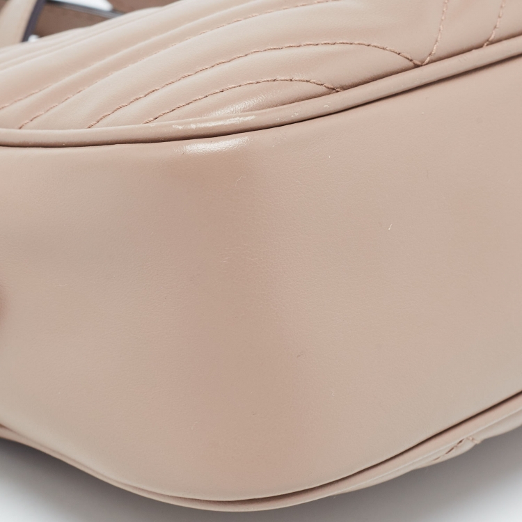Pre Owned Gucci Beige Matelasse Leather Small GG Marmont Shoulder Bag