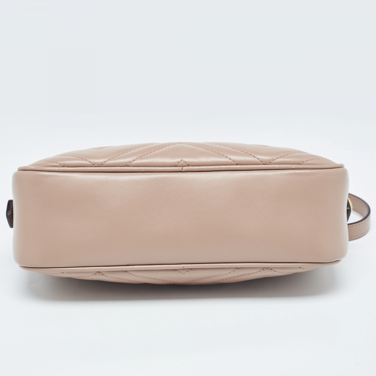 Pre Owned Gucci Beige Matelasse Leather Small GG Marmont Shoulder Bag