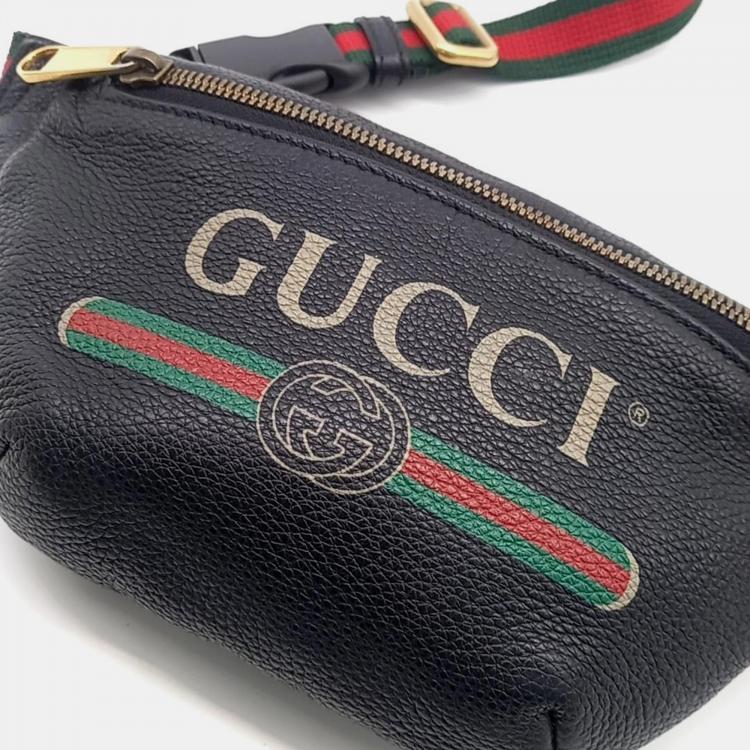 Pre Owned Gucci Black Leather Logo Small Belt Bag