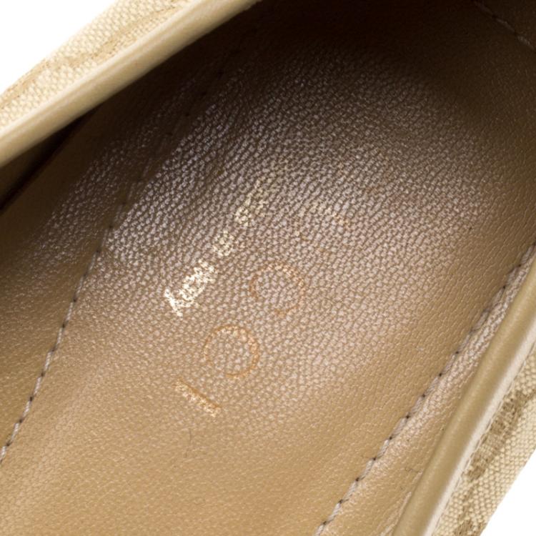 Pre Owned Gucci Beige Guccissima Canvas Loafers Size 40.5