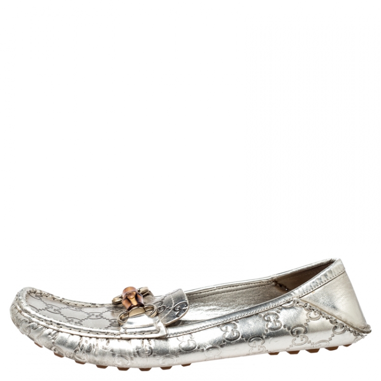 Pre Owned Gucci Silver Leather Guccissima Bamboo Horsebit Loafers Size 39.5