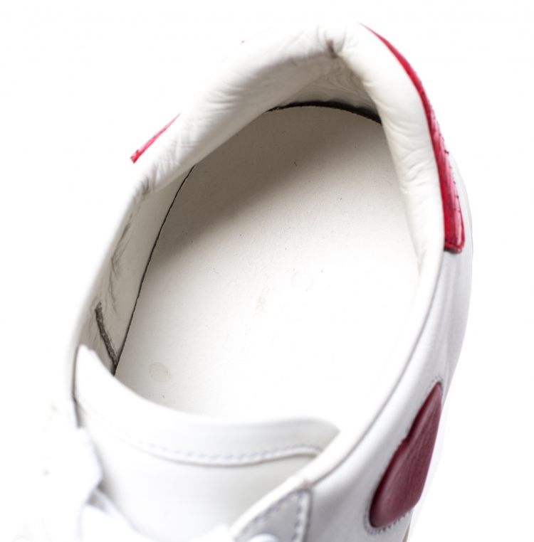 مملوكة مسبقًا Gucci White Leather Ace Web Heart Detail Lace Up Sneaker Size 35.5