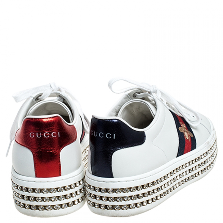 مملوكة مسبقًا Gucci White Leather And Bee Web Detail New Ace Crystal Embellished Platform Sneakers Size 37