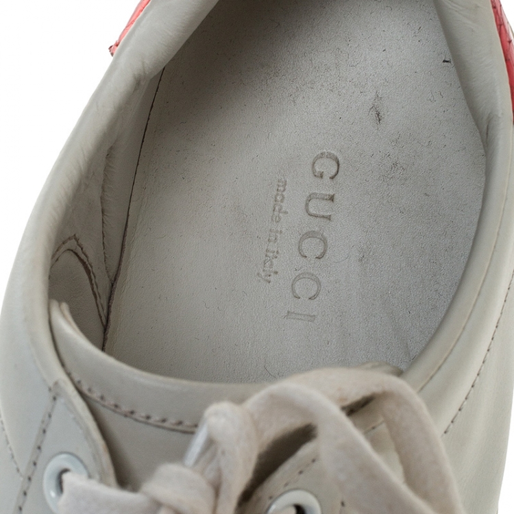 مملوكة مسبقًا Gucci Off White Leather Web Studded Ace Lace Up Sneakers Size 36