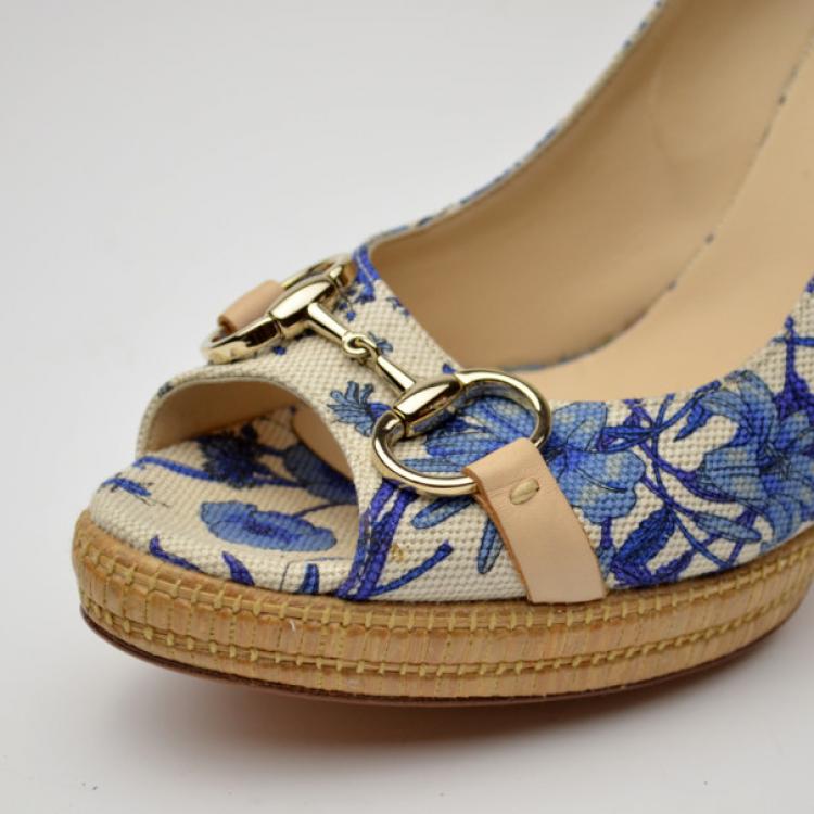 gucci blue pumps