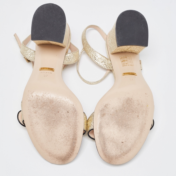 Pre Owned Gucci Gold Textured Leather GG Marmont Ankle Strap Sandals Size 37