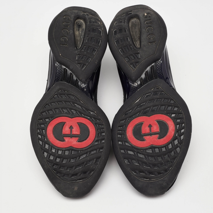 Pre Owned Gucci Black Mesh and Suede Run Crystal Embellished Sneakers Size 40