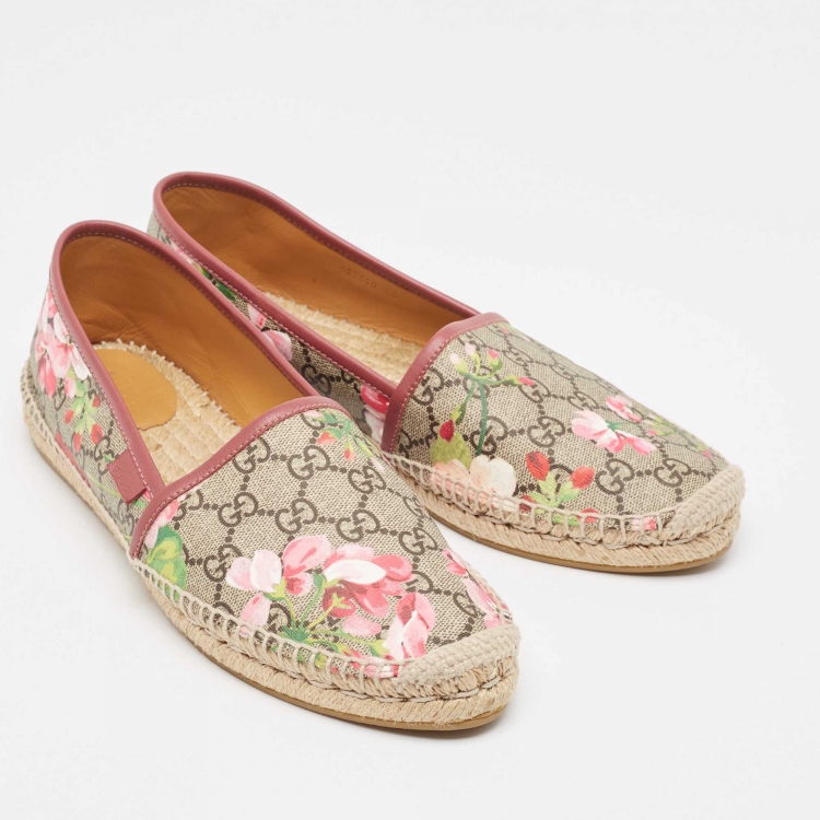 Pre Owned Gucci Beige/Brown GG Blooms Print Supreme Canvas Espadrille Flats Size 42