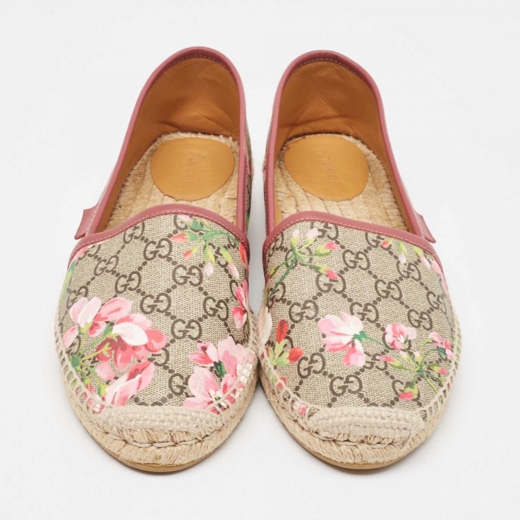 Pre Owned Gucci Beige/Brown GG Blooms Print Supreme Canvas Espadrille Flats Size 42