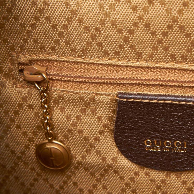 مملوكة مسبقًا Gucci Dark Bamboo Suede Drawstring Backpack