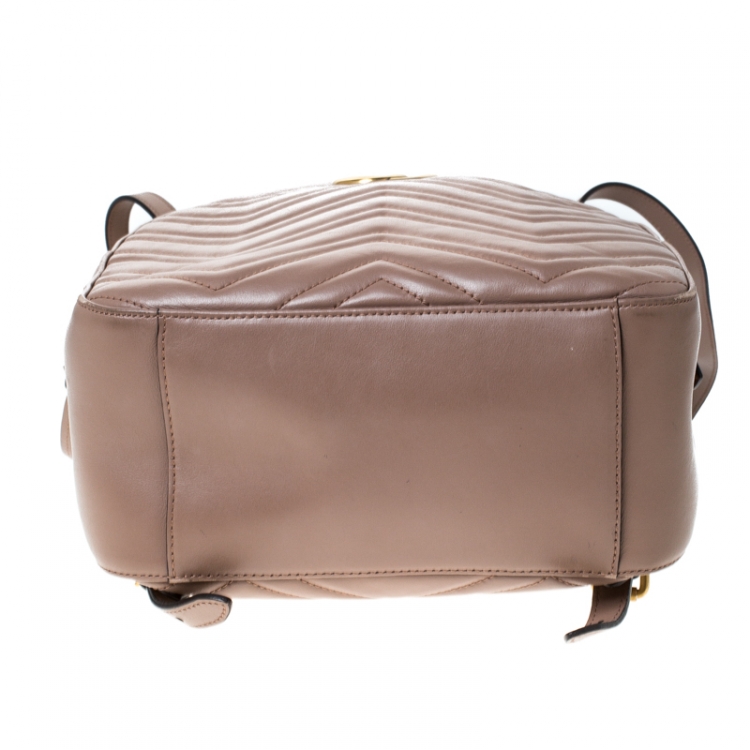 Pre Owned Gucci Beige Matelasse Leather GG Marmont Backpack 