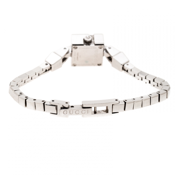 Pre Owned Gucci Mother of Pearl Stainless Steel Diamonds G-Mini YA102541 Women's Wristwatch 14 mm