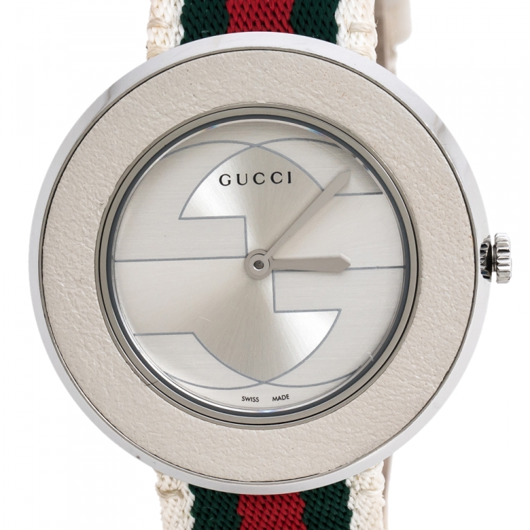 Pre Owned Gucci Silver Stainless Steel U-Play 129.4 Women's Wristwatch 35 mm