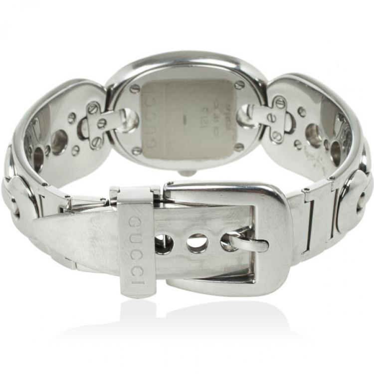 Pre Owned Gucci 121.5 MOP SS Marina Chain Womens Wristwatch 26 MM
