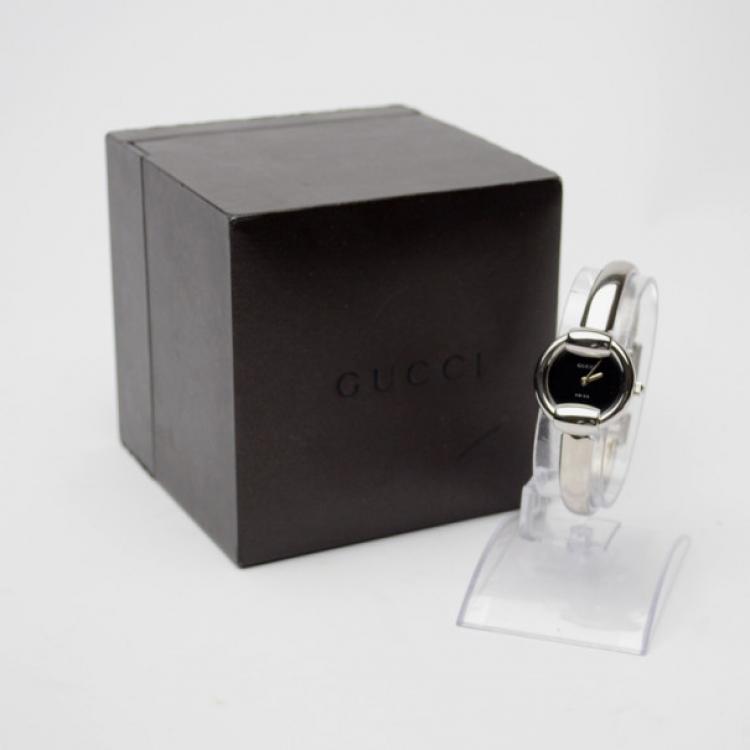 Pre Owned Gucci Black Bangle 1400L Womens Wristwatch 25.5 MM