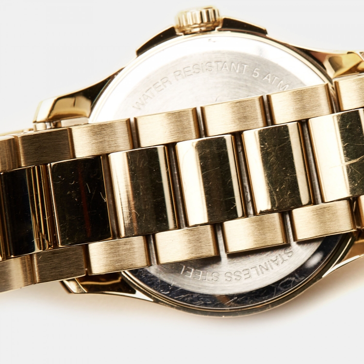 Pre Owned Gucci Silver Gold Plated Stainless Steel G-Timeless YA126576 Women's Wristwatch 27 mm