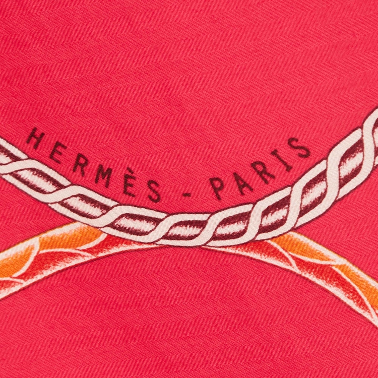 Pre Owned Hermes Pink Cashmere and Silk Robe du Soir Shawl