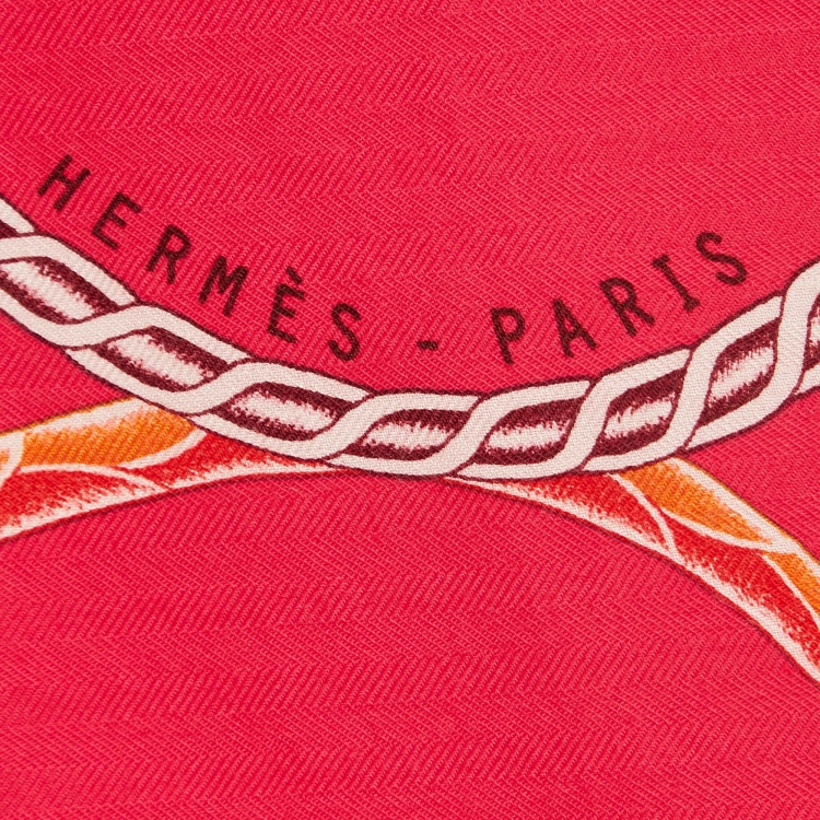 Pre Owned Hermes Pink Cashmere and Silk Robe du Soir Shawl