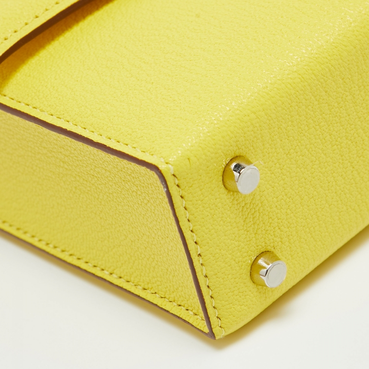 مملوكة مسبقًا Hermes Jaune Citron Chevre Mysore Leather Mini Verrou Bag